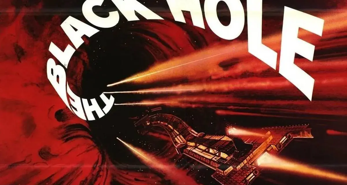 Locandina del film "The Black Hole": un'astronave affronta un vortice cosmico rosso e nero, con raggi di luce che squarciano l'oscurità.